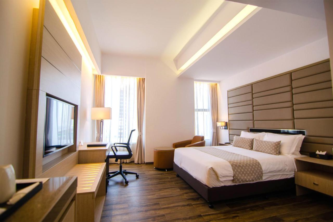 Best Western Sks Chattogram Chittagong Dış mekan fotoğraf