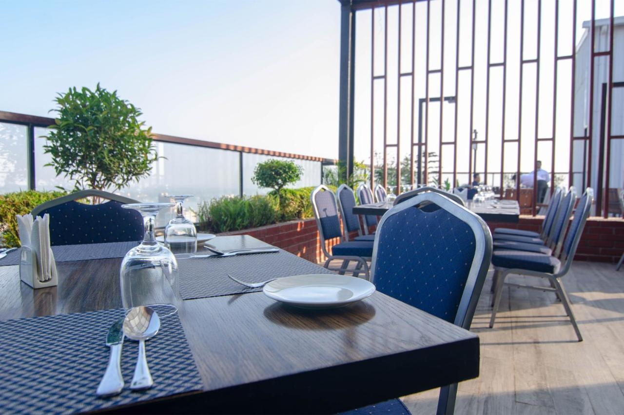 Best Western Sks Chattogram Chittagong Dış mekan fotoğraf
