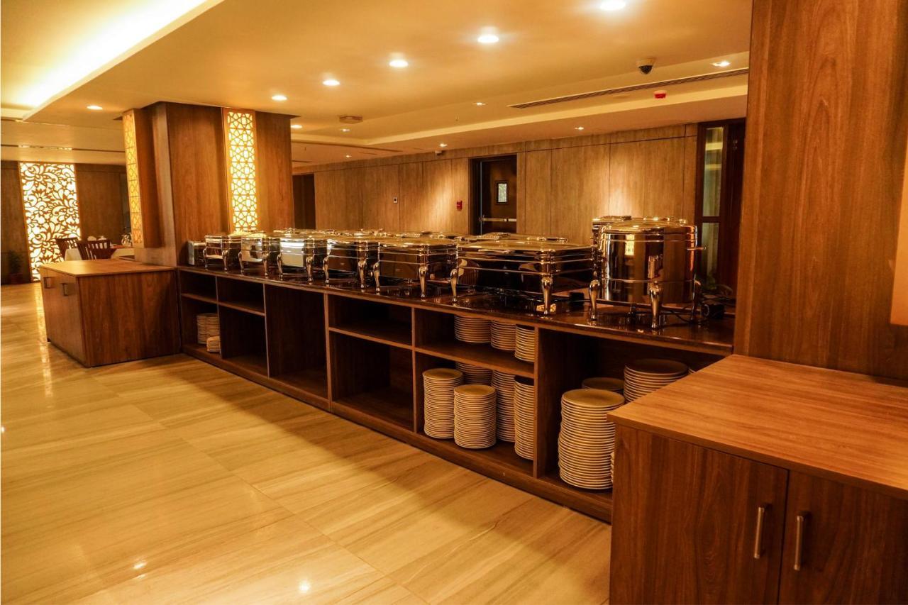 Best Western Sks Chattogram Chittagong Dış mekan fotoğraf