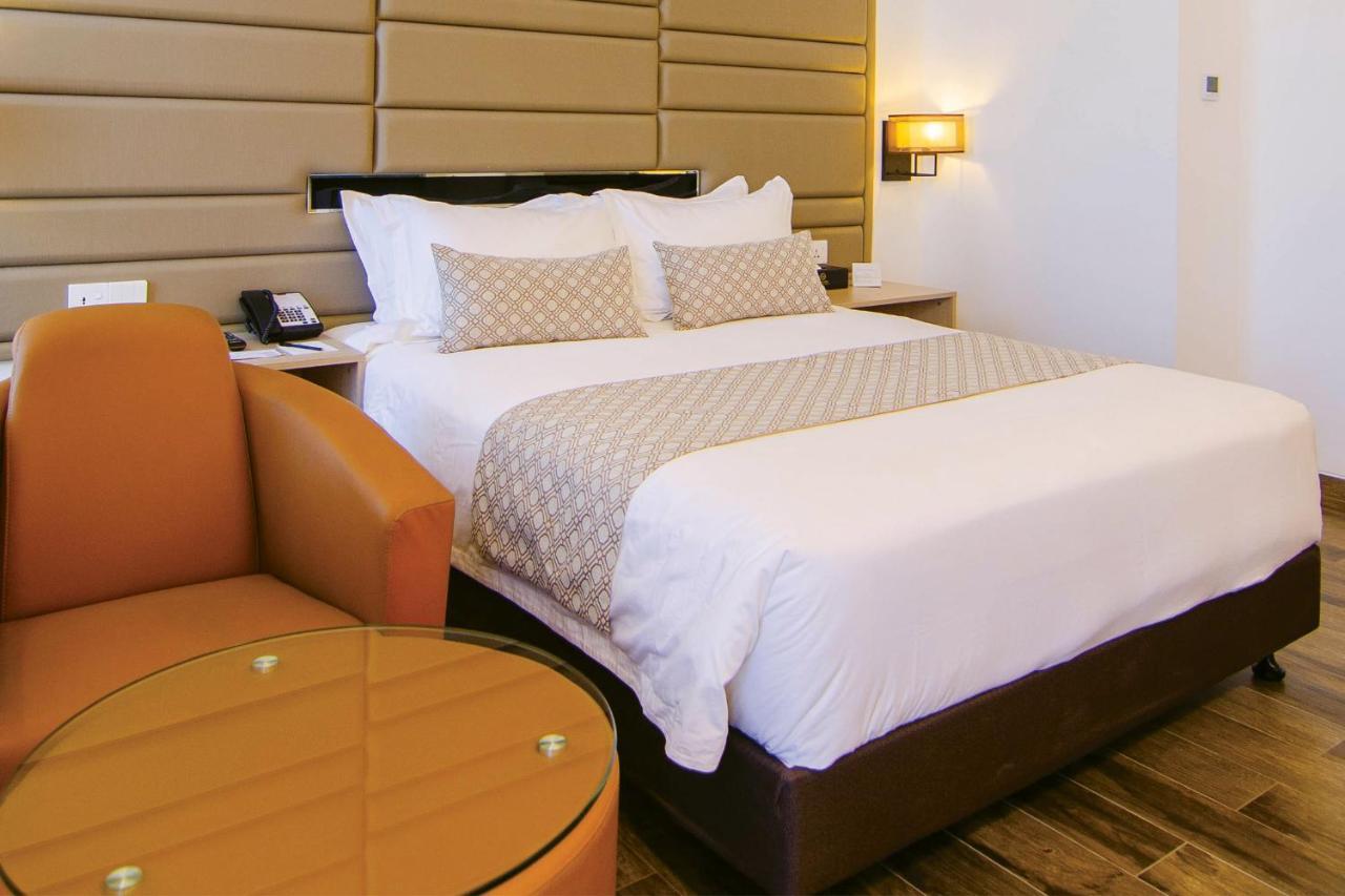 Best Western Sks Chattogram Chittagong Dış mekan fotoğraf