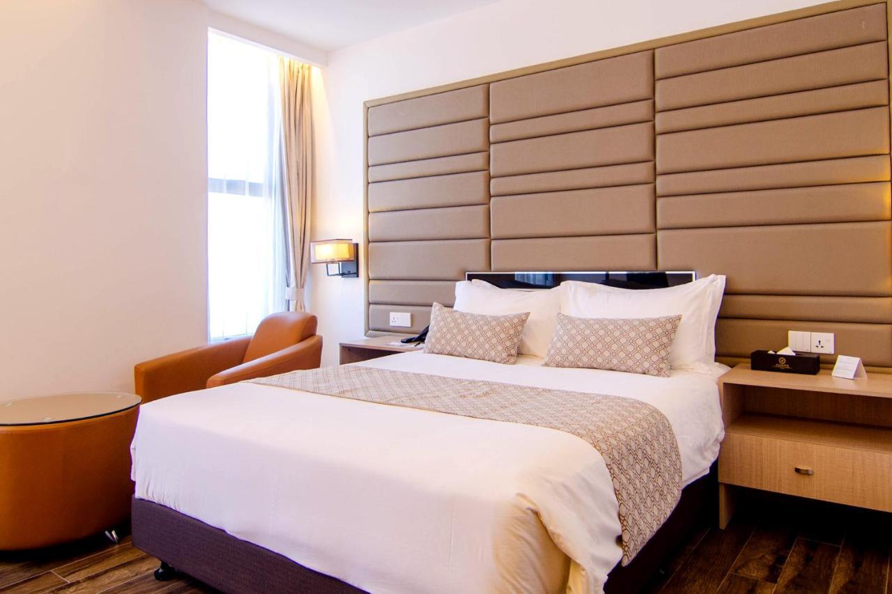 Best Western Sks Chattogram Chittagong Dış mekan fotoğraf